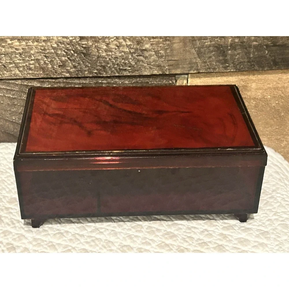 Vintage Tortoise Shell Lucite Jewelry Box Cosmetic Case made Hong Kong‎